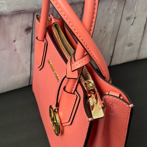 Michael Kors NEW Mini Bag Mercer Sherbert Pink Pebbled Leather Crossbody HandBag - Picture 7 of 16